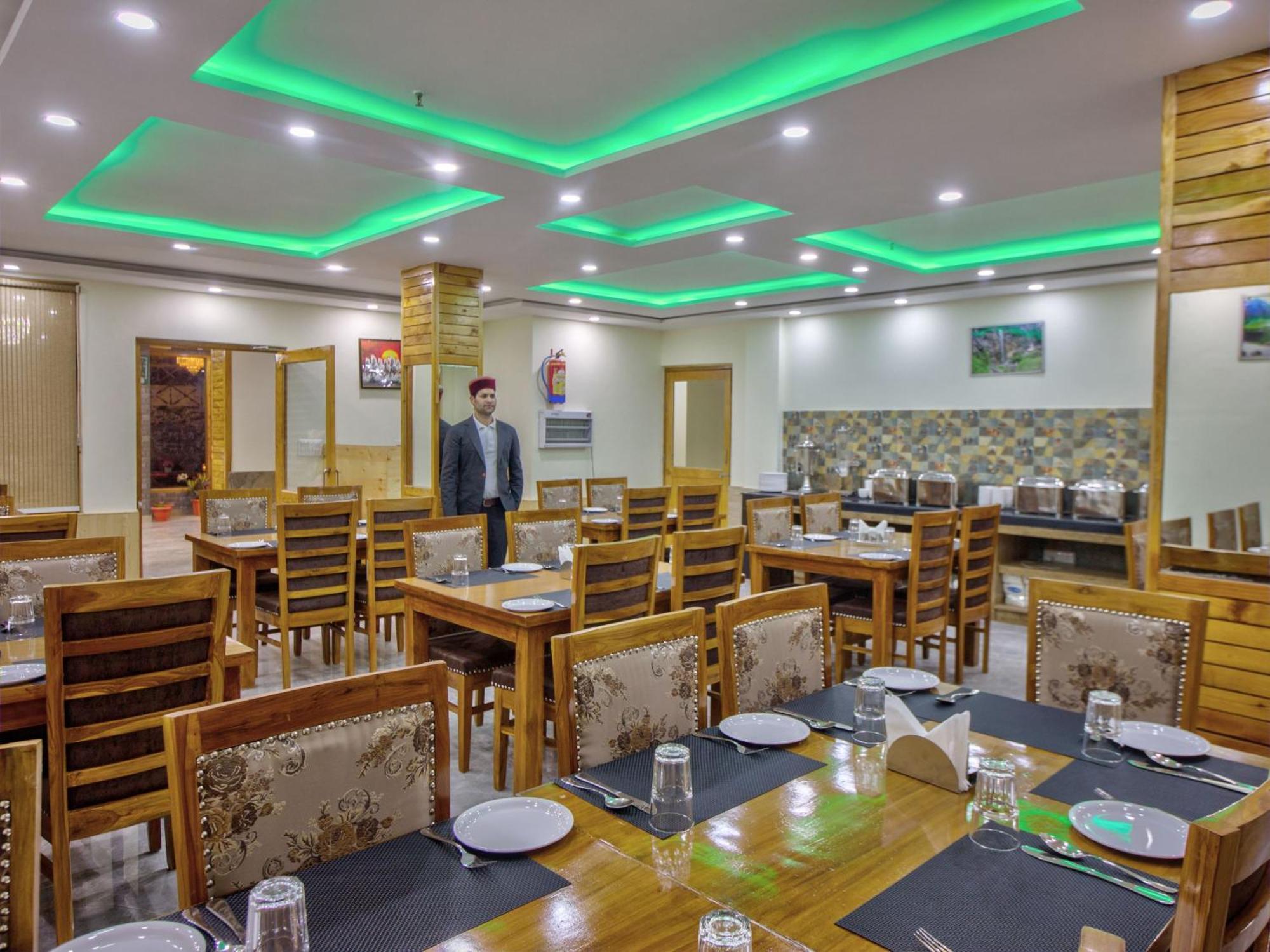 Swastik Grand Manali 호텔 외부 사진