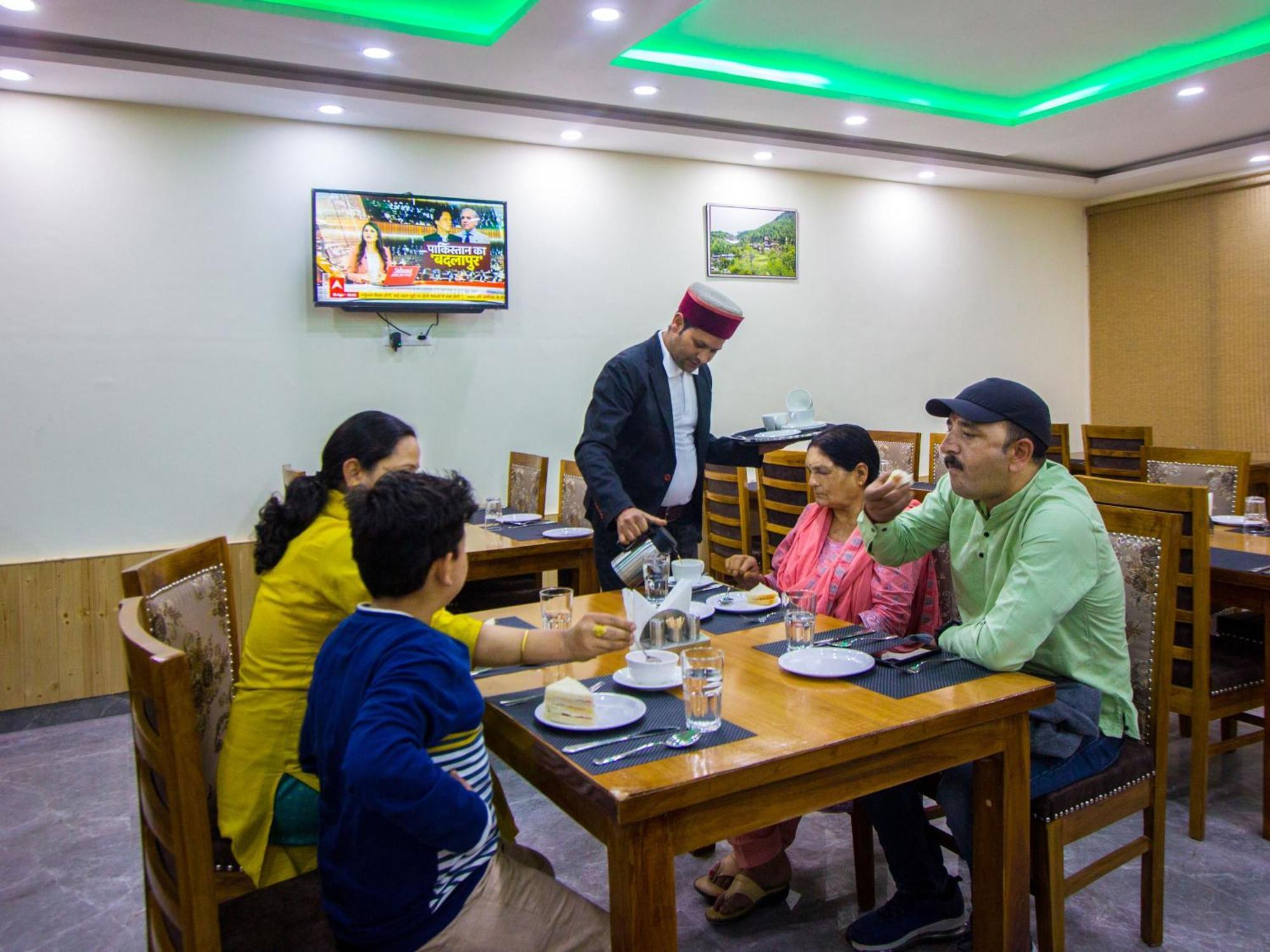 Swastik Grand Manali 호텔 외부 사진